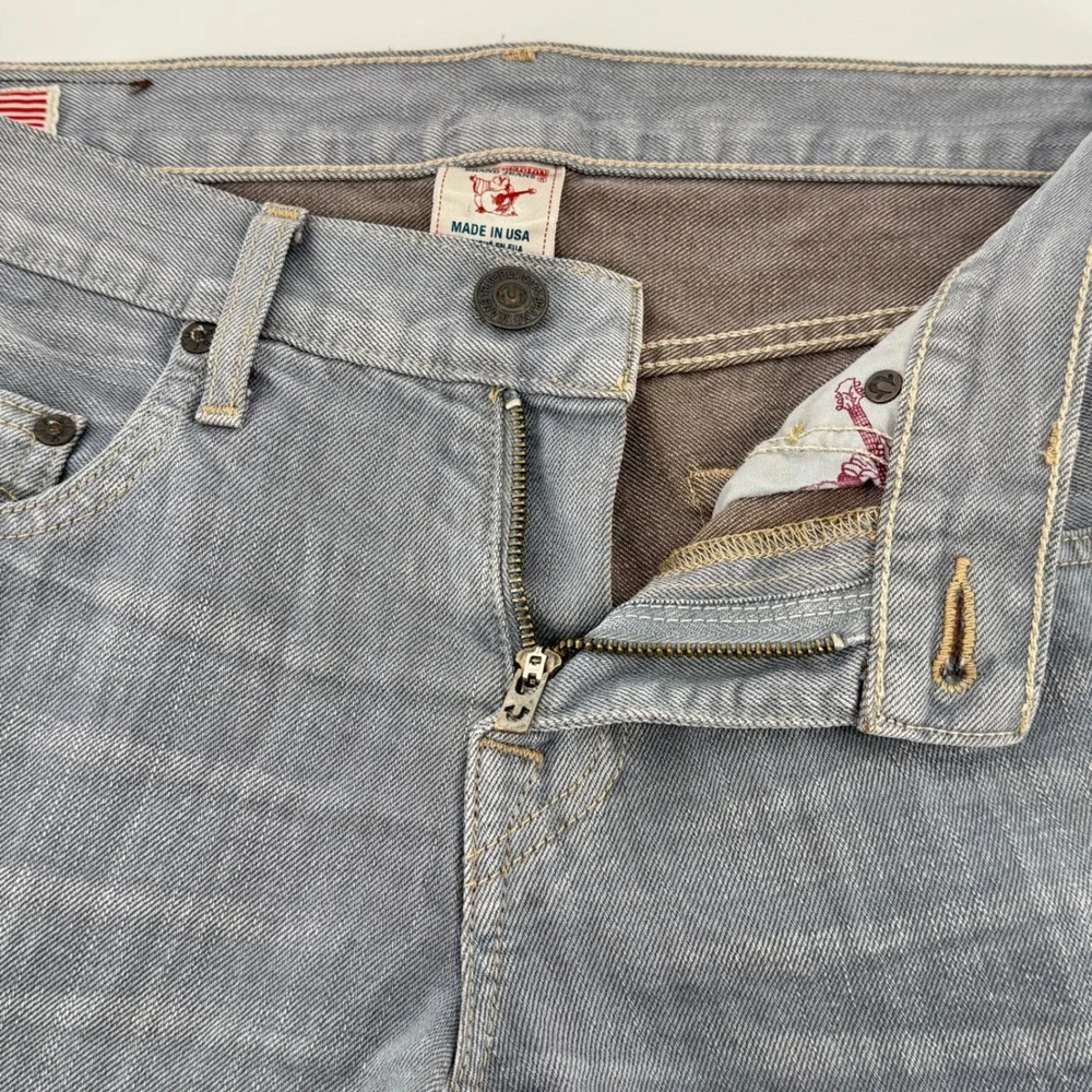 True Religion Bobby Jeans Mens 29x34 Grey Straight Leg Made in USA M56A349GR4